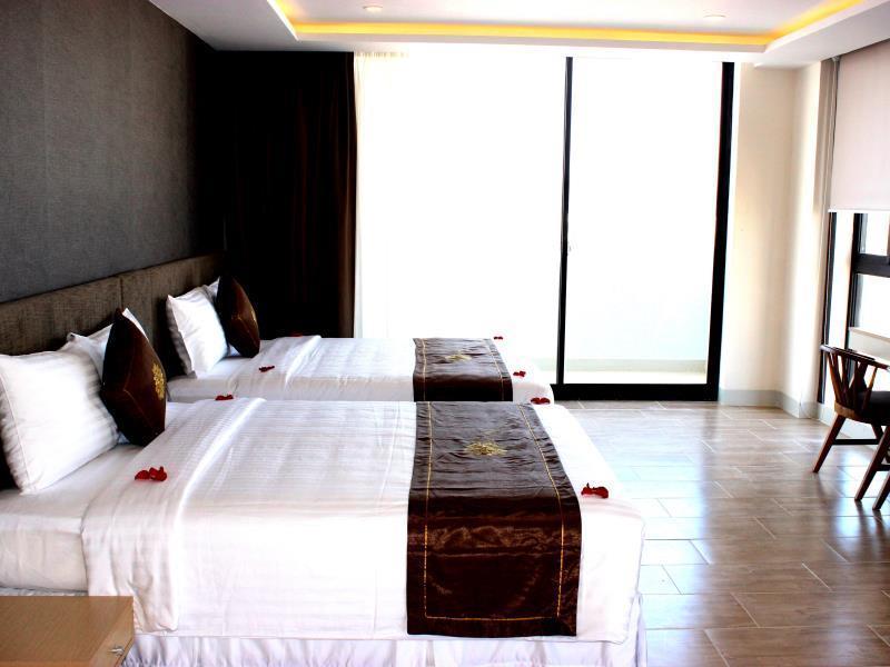Daisy Hotel Nha Trang Esterno foto