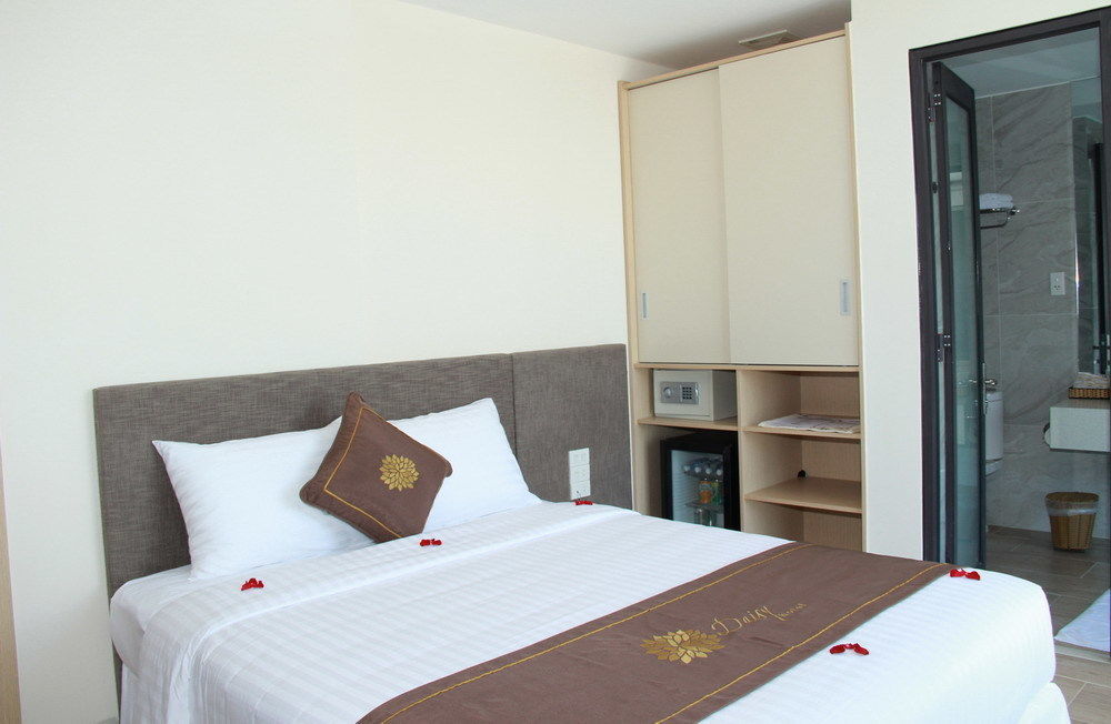 Daisy Hotel Nha Trang Esterno foto