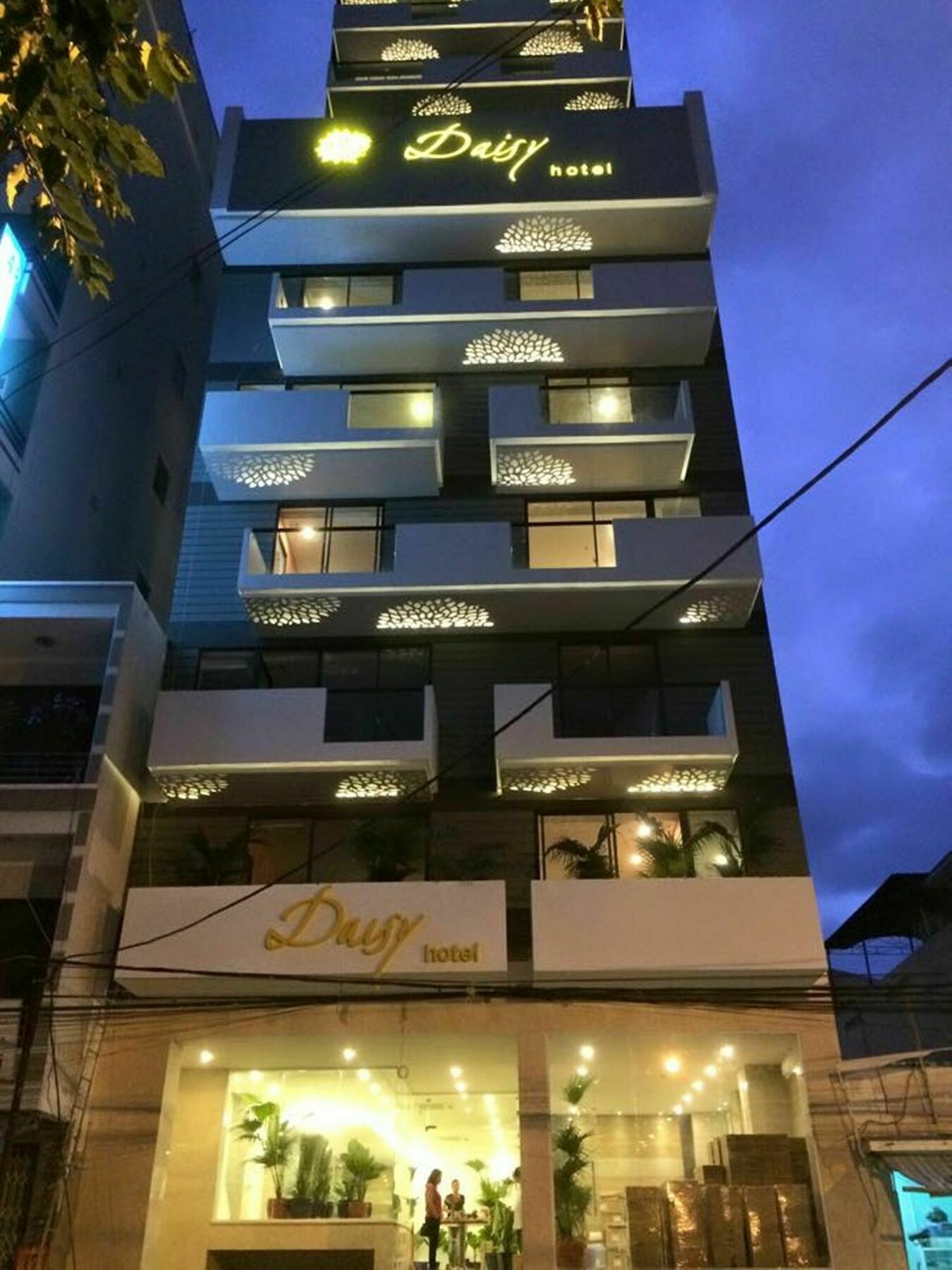Daisy Hotel Nha Trang Esterno foto