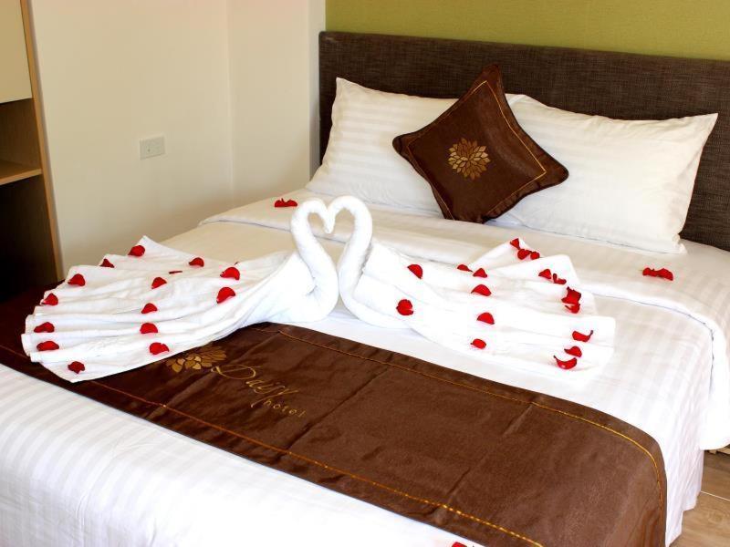 Daisy Hotel Nha Trang Esterno foto