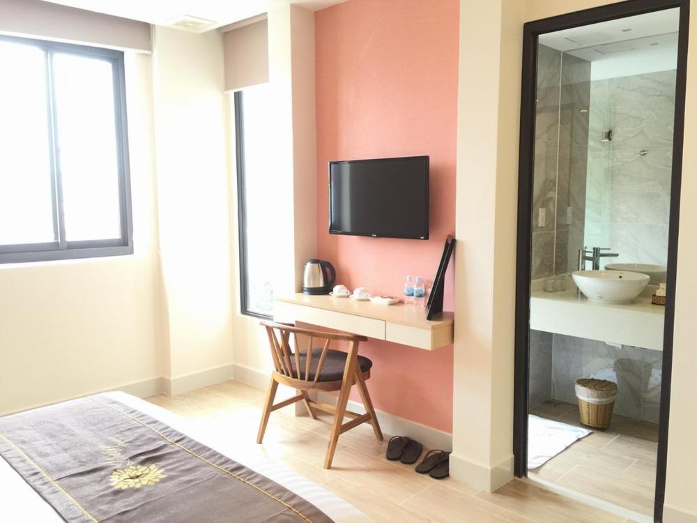 Daisy Hotel Nha Trang Esterno foto