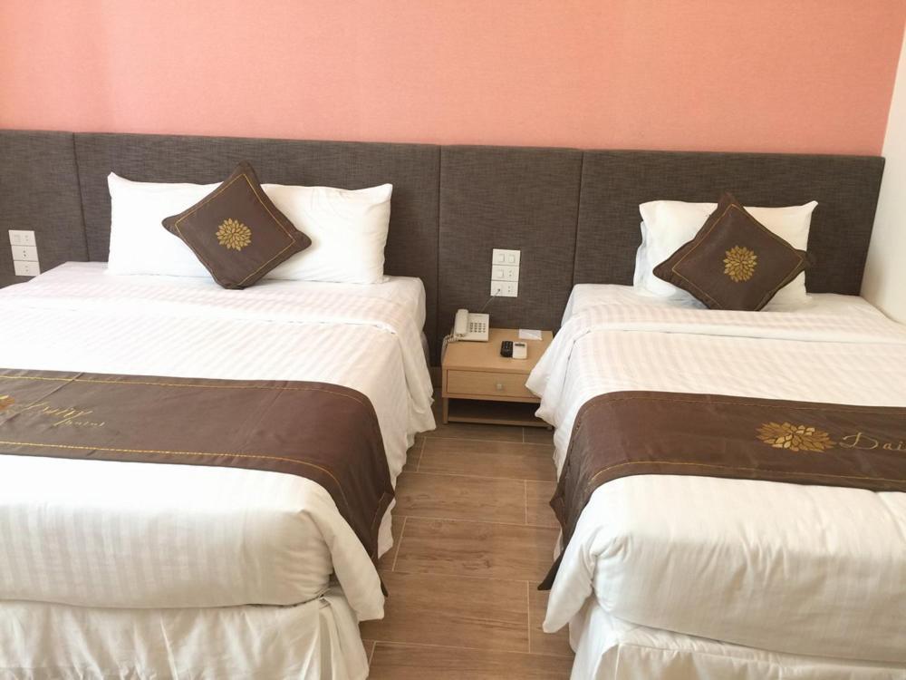 Daisy Hotel Nha Trang Esterno foto