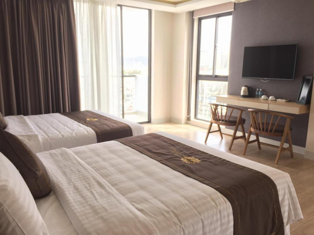 Daisy Hotel Nha Trang Esterno foto